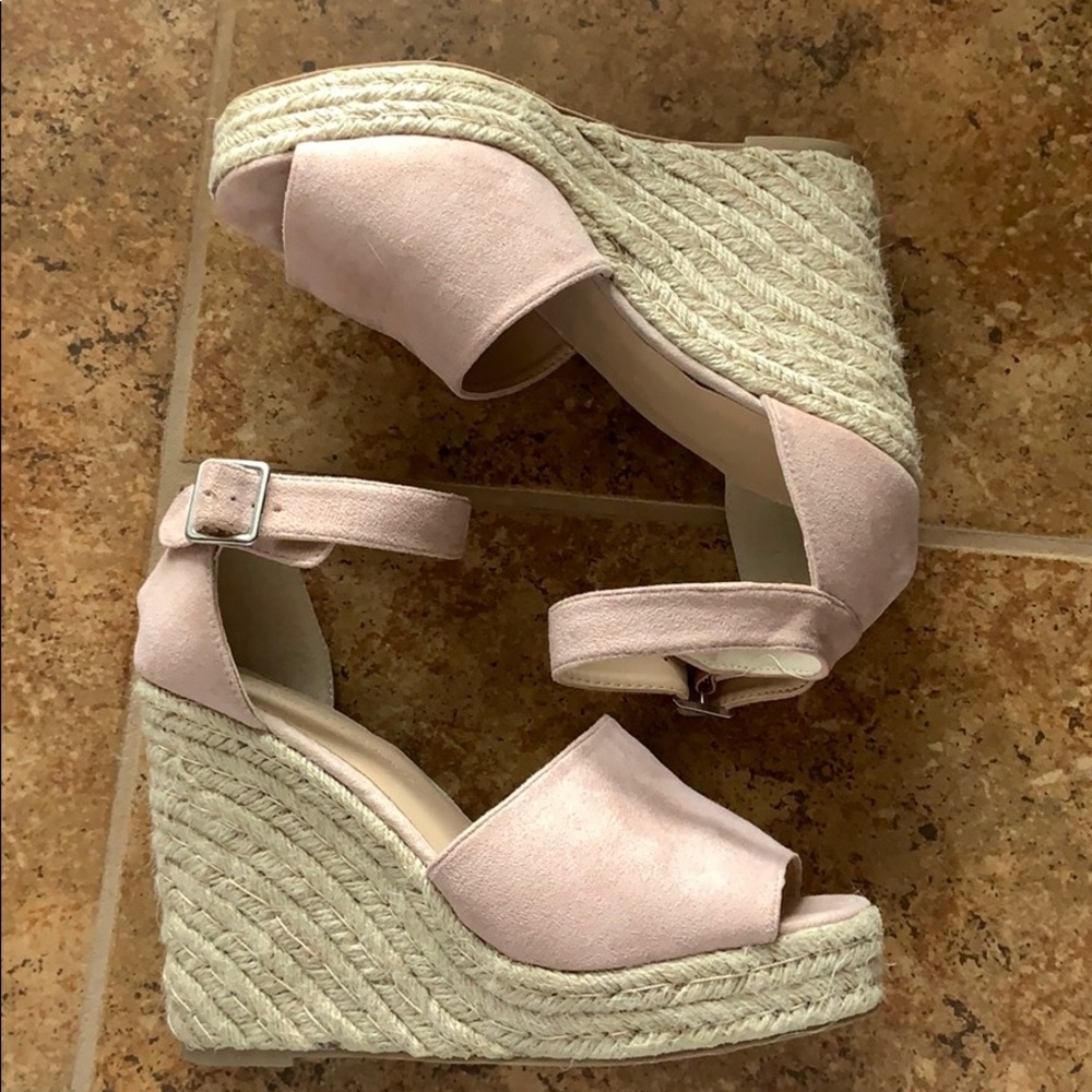 Wedges - Picture 2 of 4